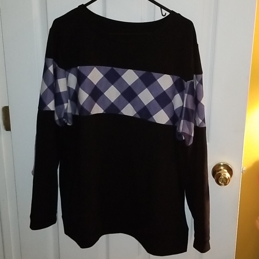 Long sleeved shirt